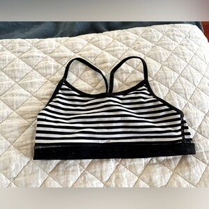 Lululemon bra small